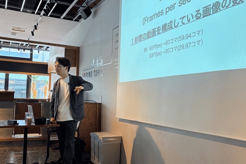 講師によるカメラ講座の様子